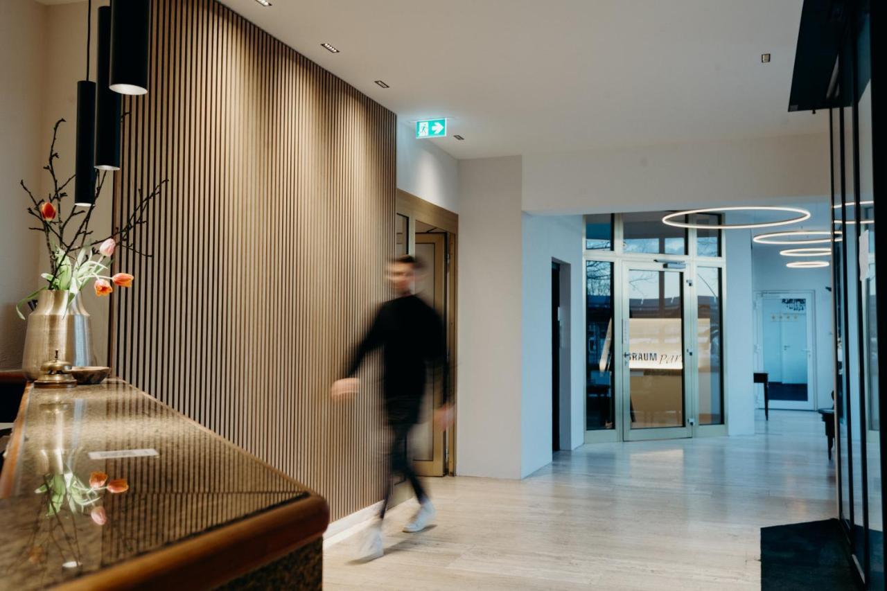 Hotel Crystal Saarbrücken Exteriör bild